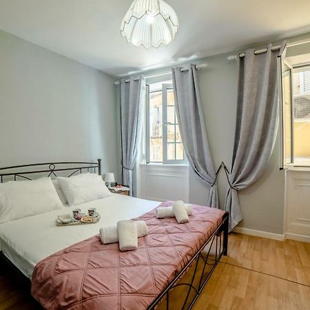 Next 2 Cathedral - Corcyra Apartment Corfu  외부 사진