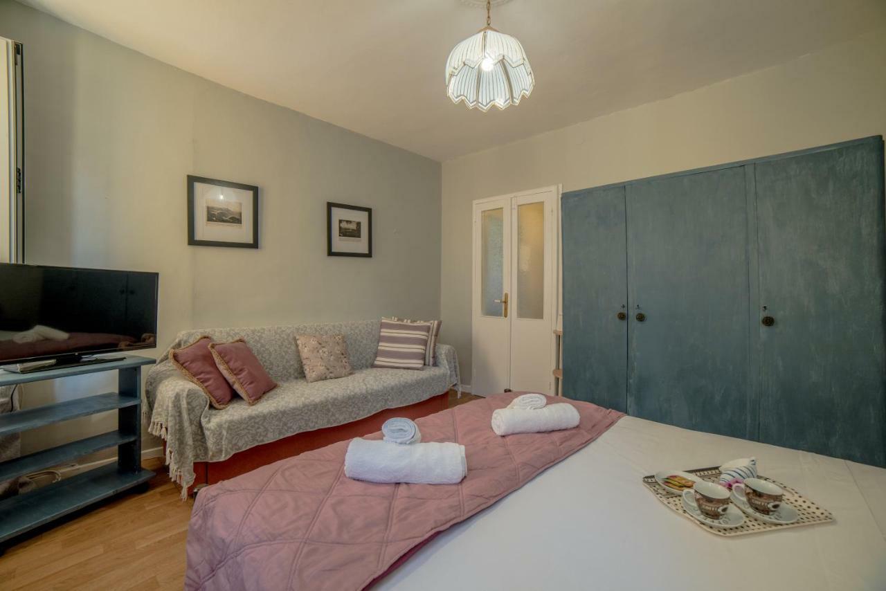 Next 2 Cathedral - Corcyra Apartment Corfu  외부 사진
